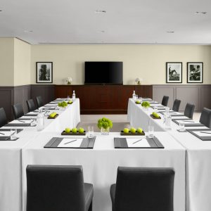 U-Shape & Classroom For Trestle Tables